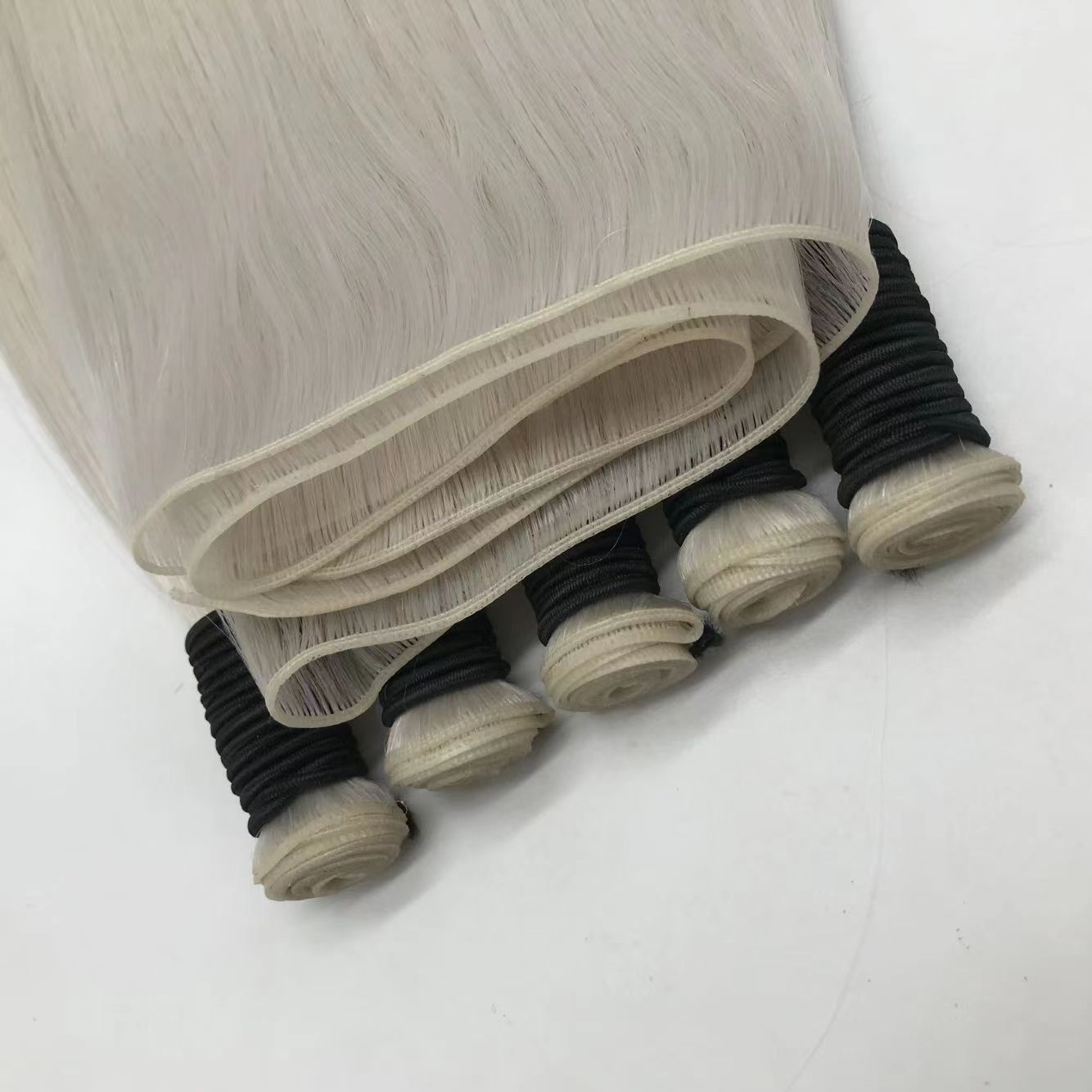 Genius Hair Weft / Double drawn 10A / Light color 100g
